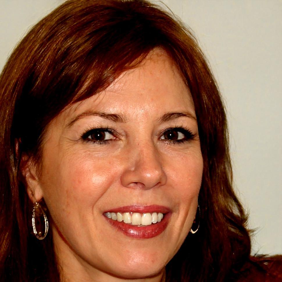 Isla Brennan, Market Research Director at MentiqFlow